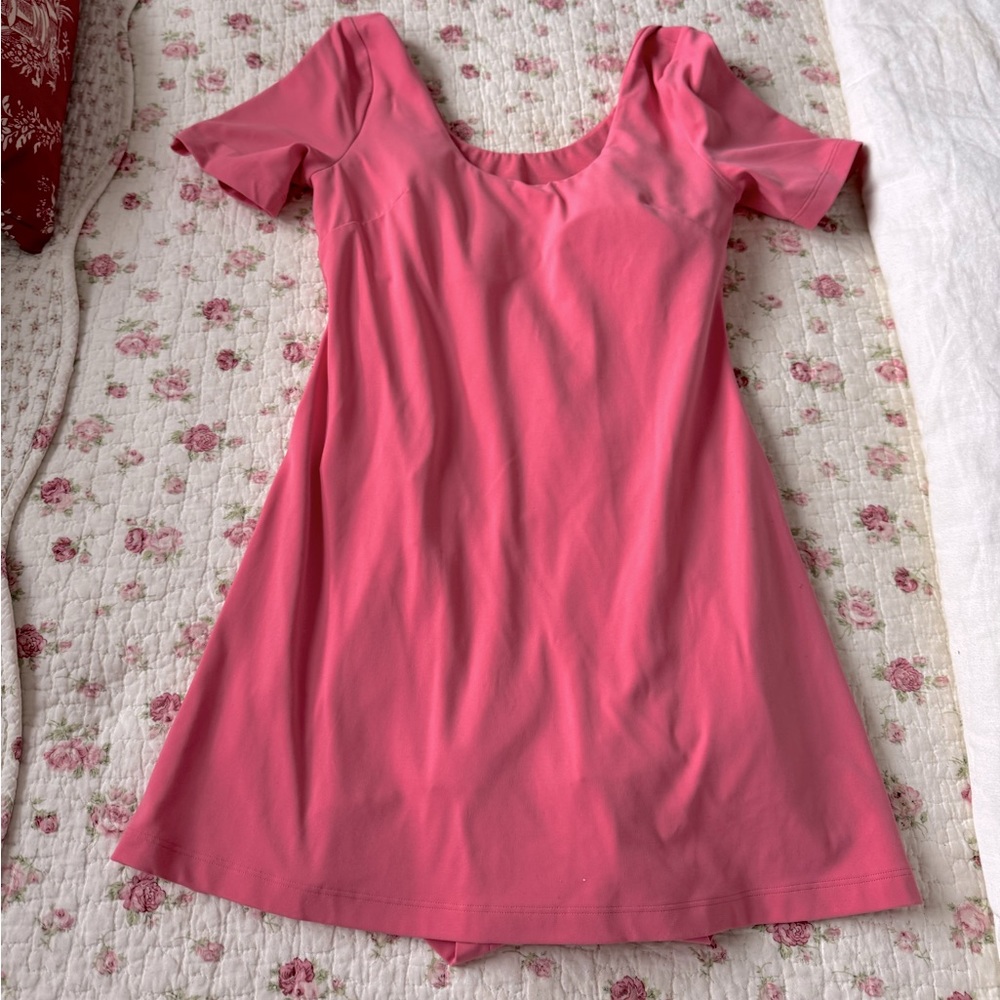 Lululemon align tennis dress liner ball pockets pickleball size 6 pink